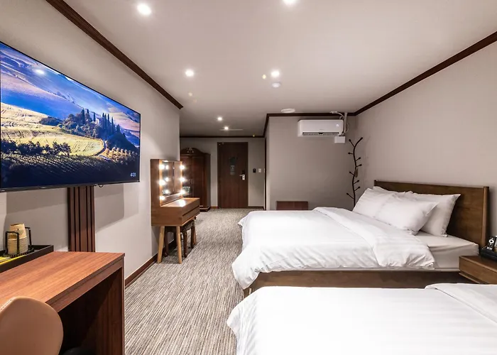 New Cheonji Hotel