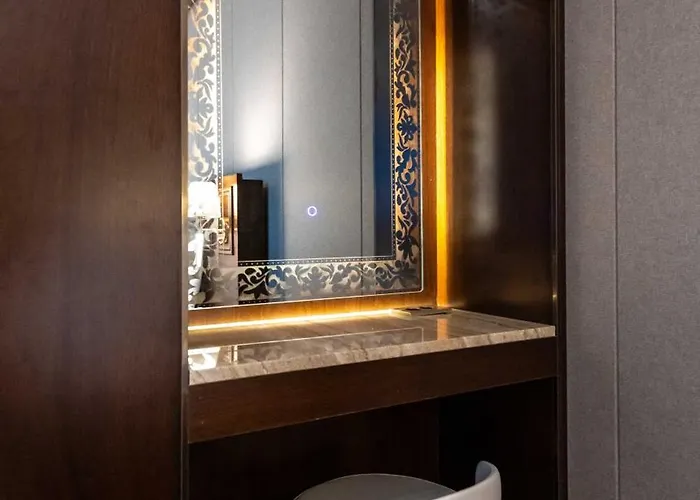 Hotel New Cheonji 3*