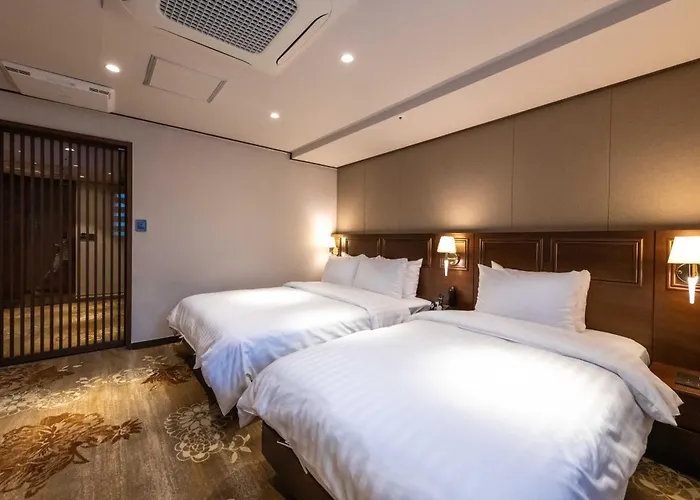 New Cheonji Hotel 3*